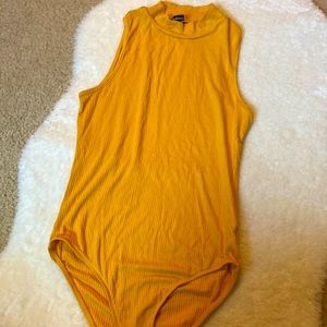 🚛 Mustard Colored Body Suit